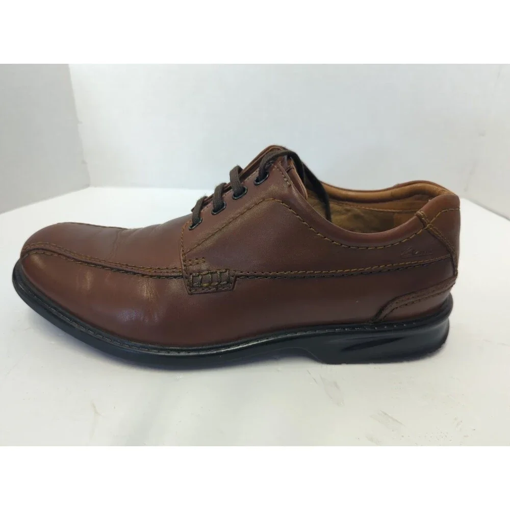 CLARKS Colson Over Brown Leather Oxfords Men's 10.5 Casual Shoes Great Condition